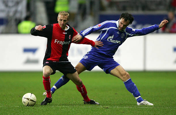 年轻球员在 年轻球员在