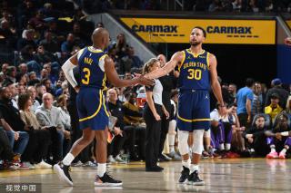 一直各自闪 一直各自闪