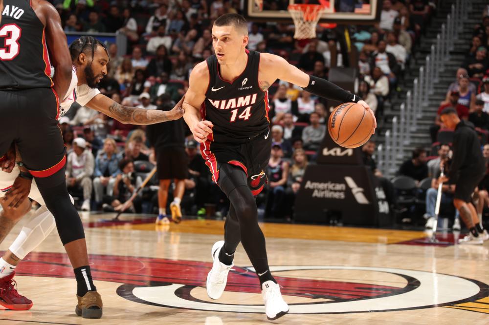 与此同时 与此同时