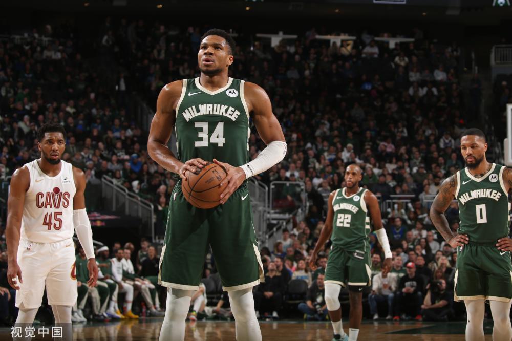 自由式滑雪 自由式滑雪