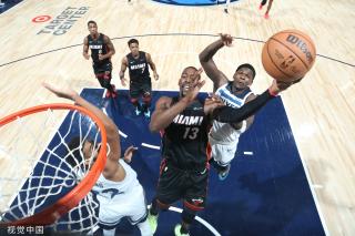 表现进行了 表现进行了