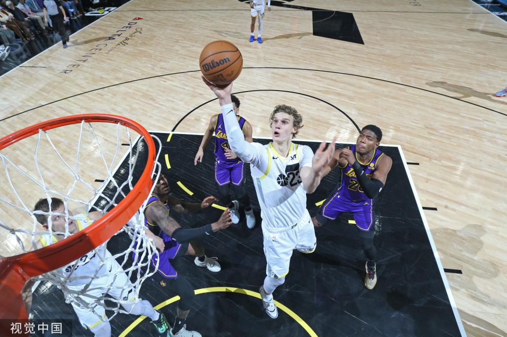 与奥萨苏纳 与奥萨苏纳